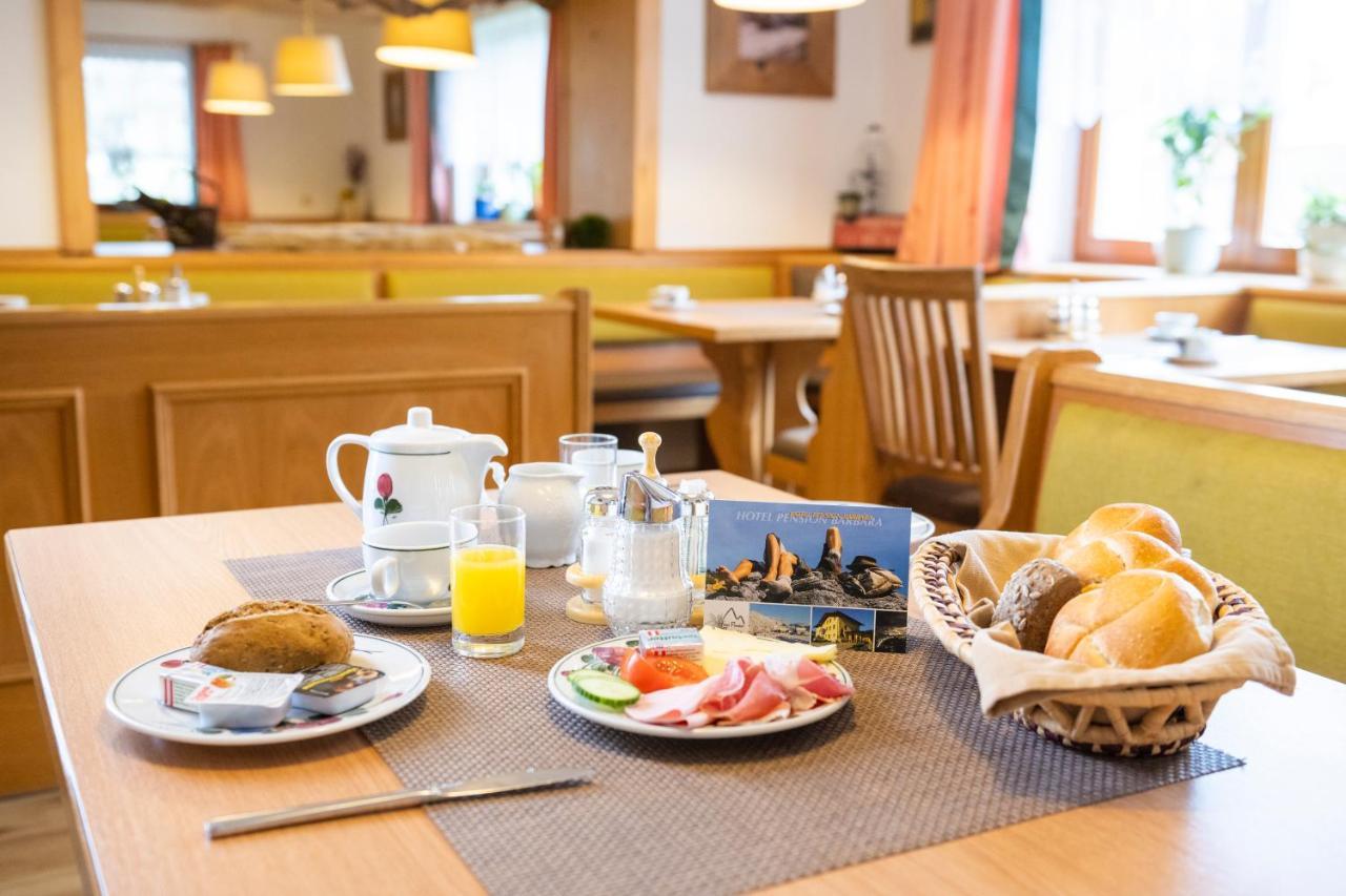 Hotel Pension Barbara ซังต์ มาร์ติน อัม เทนเนนเกอเบียร์เกอ ภายนอก รูปภาพ