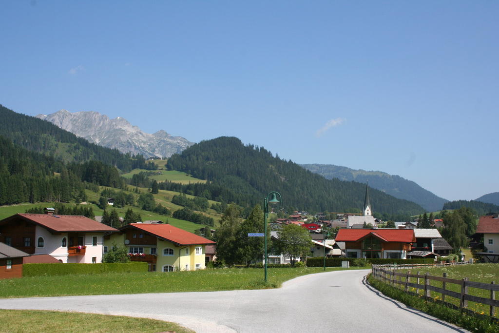 Hotel Pension Barbara ซังต์ มาร์ติน อัม เทนเนนเกอเบียร์เกอ ภายนอก รูปภาพ