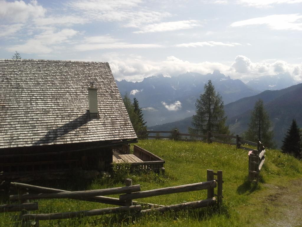 Hotel Pension Barbara ซังต์ มาร์ติน อัม เทนเนนเกอเบียร์เกอ ภายนอก รูปภาพ