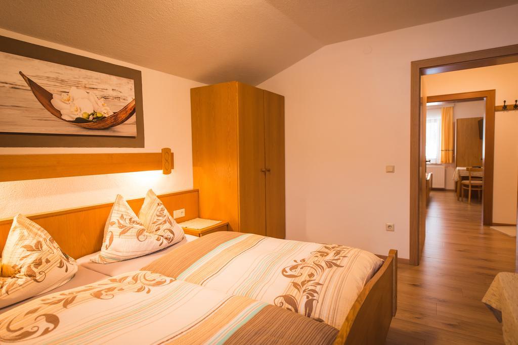 Hotel Pension Barbara ซังต์ มาร์ติน อัม เทนเนนเกอเบียร์เกอ ภายนอก รูปภาพ